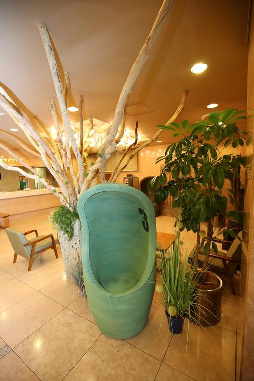 Apoa Hotel Йокаичи Екстериор снимка